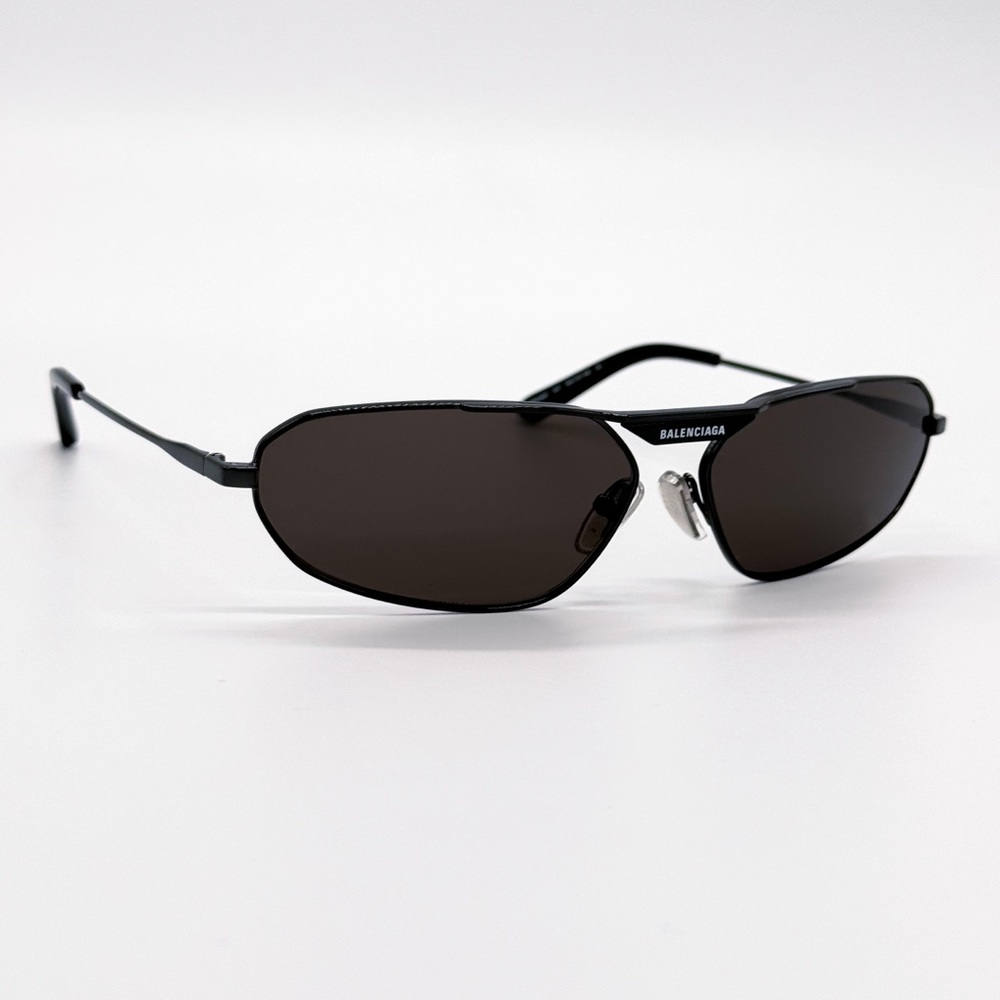 NEW BALENCIAGA BB0245S 001 OVAL BLACK METAL UNISEX SUNGLASSES BALENCIAGA - Picture 5 of 10